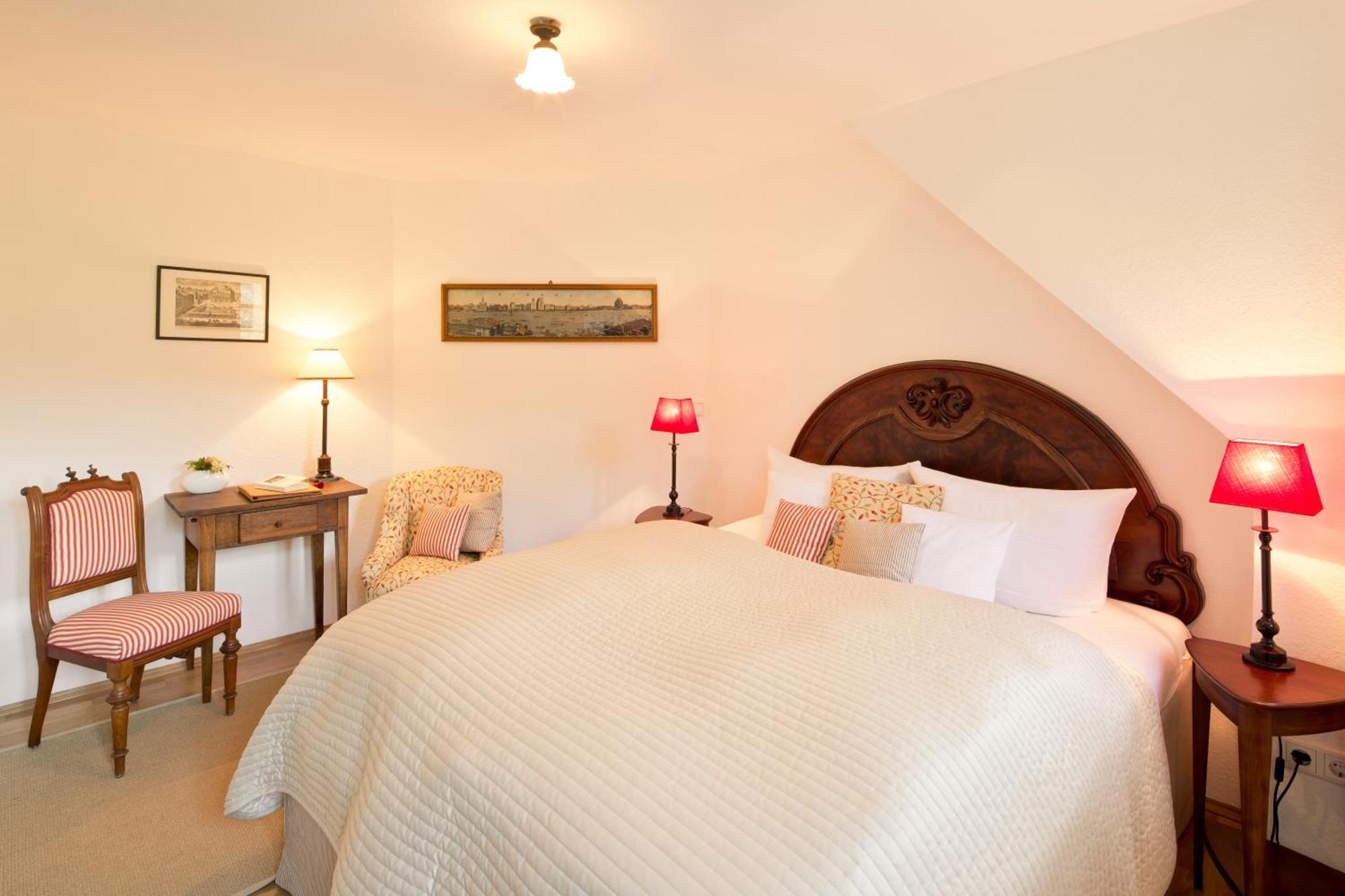 Romantik Hotel Landhaus Baerenmuehle Frankenau الغرفة الصورة